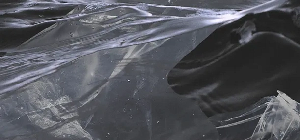 Технические пленки ПВХ для общей упаковки и гидроизоляции (ширина 1000-1400 мм).